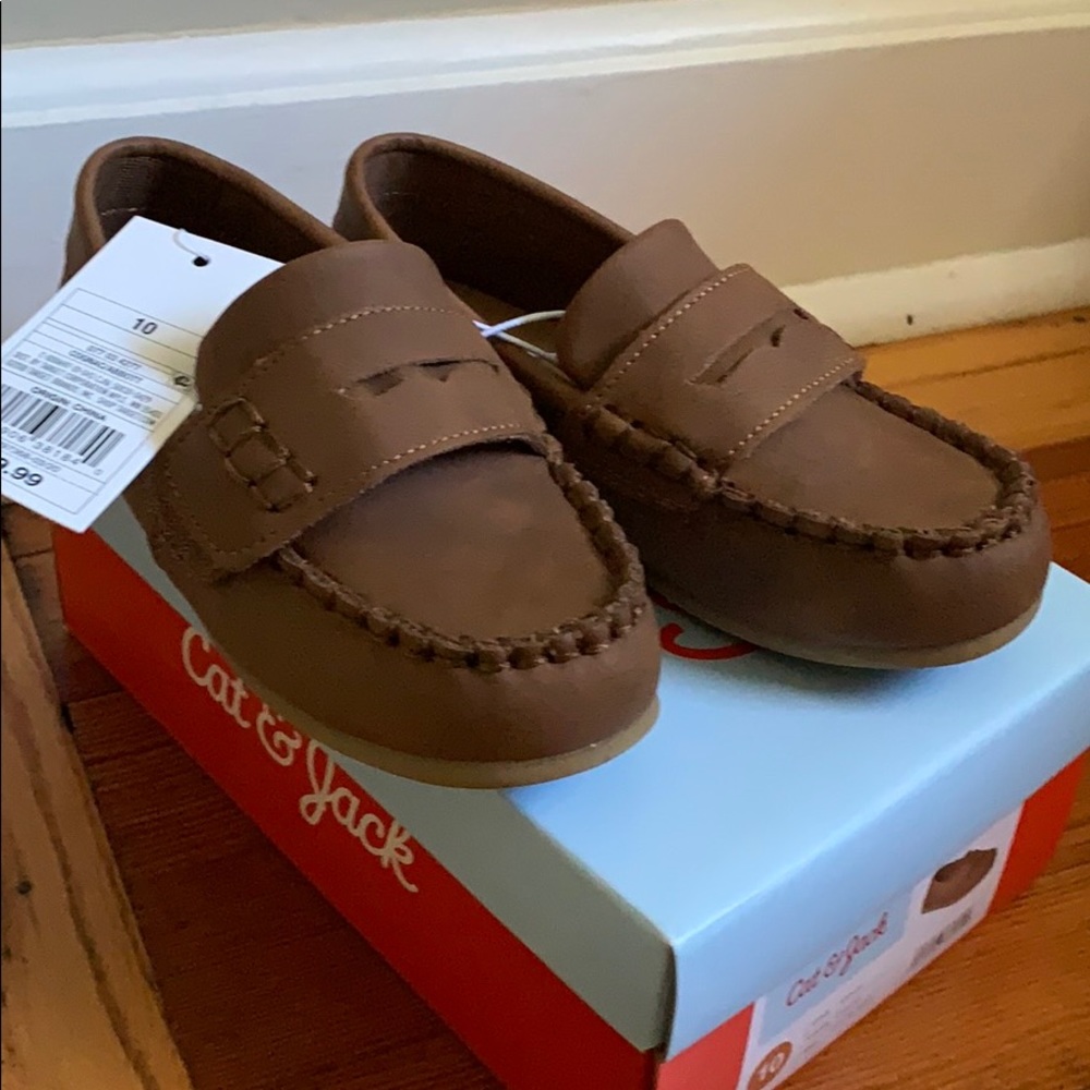 Boys comfy loafers - new with tags